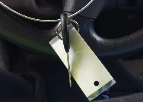 2003 Dodge Dakota z USA, uszkodzony, nr VIN 1D7HL12XX3S207391